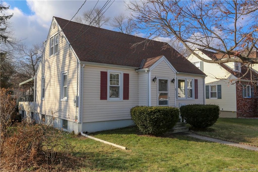 1 Vollmer Ave, Norwalk, CT 06851 - photo 1