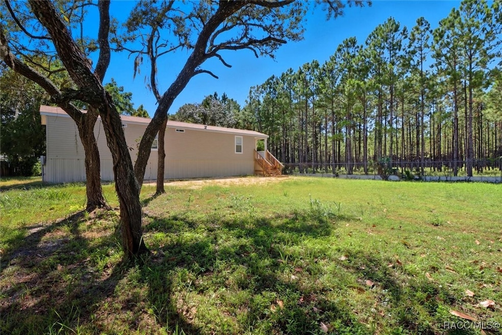 8250 W Fairoak Ct, Crystal River, FL 34428 - photo 1