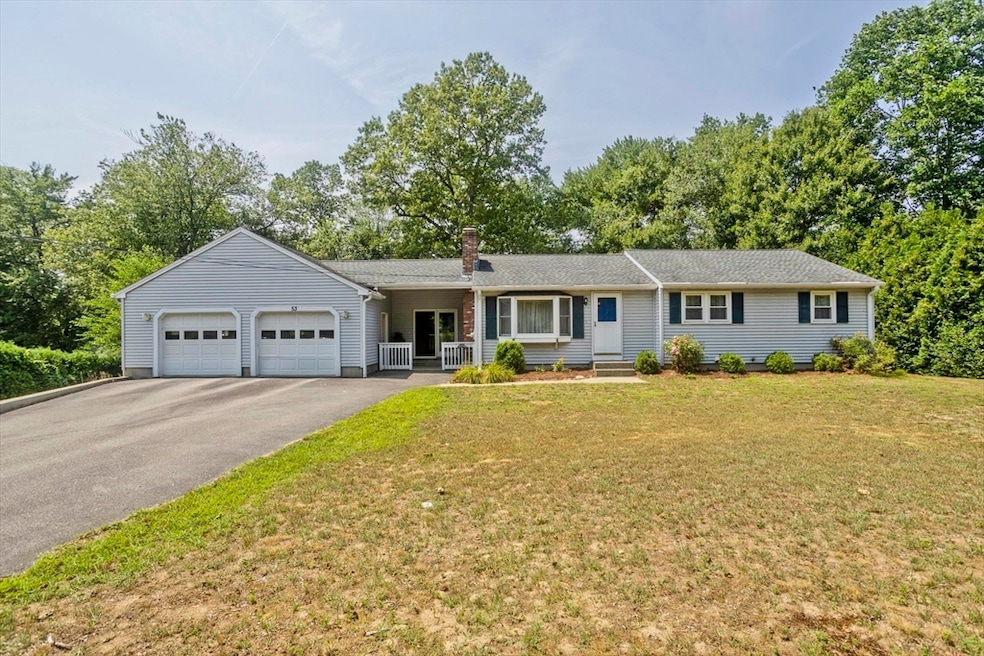 53 Beach Point Rd, Lancaster, MA 01523 - photo 1