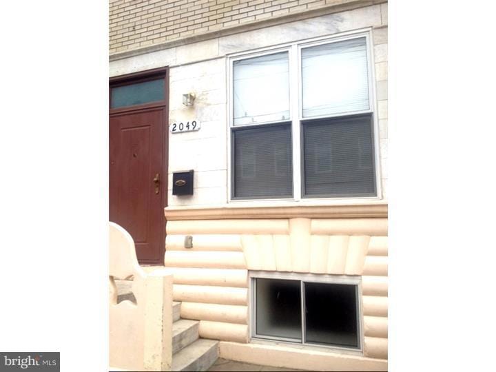 2049 Morris St, Philadelphia, PA 19145 - photo 1