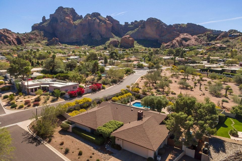Spectacular View Property!