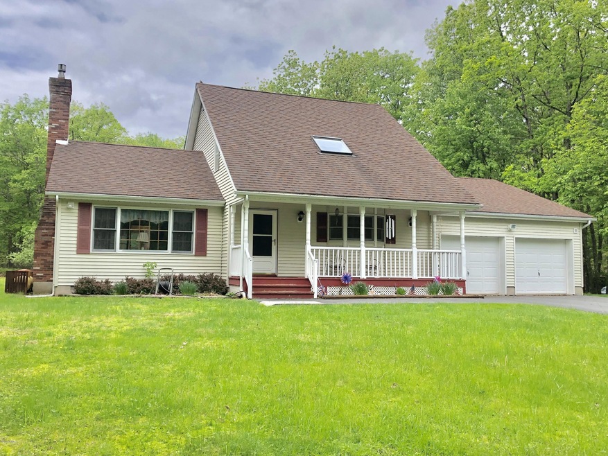 146 Friendship Dr, Hawley, PA 18428 - photo 1