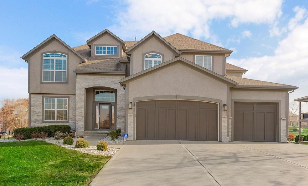 For Sale $725,000 • Co-Listing Agent