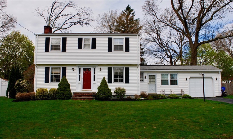 33 Carnation Dr, Cranston, RI 02920 - photo 1