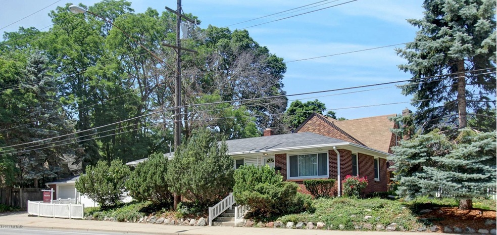 Fulton Front