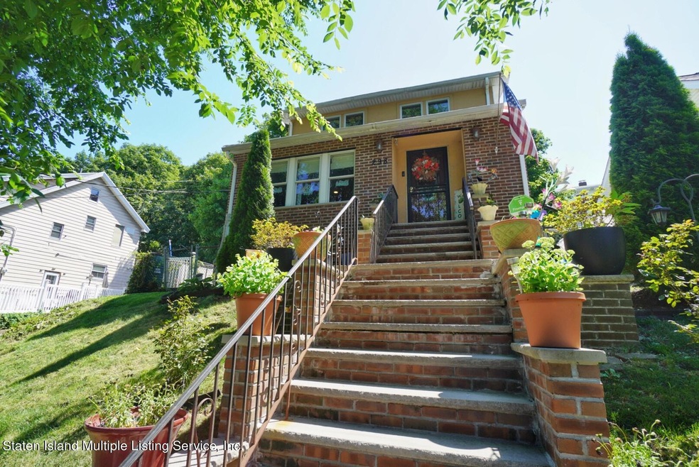 298 Brighton Ave, Staten Island, NY 10301 - photo 1