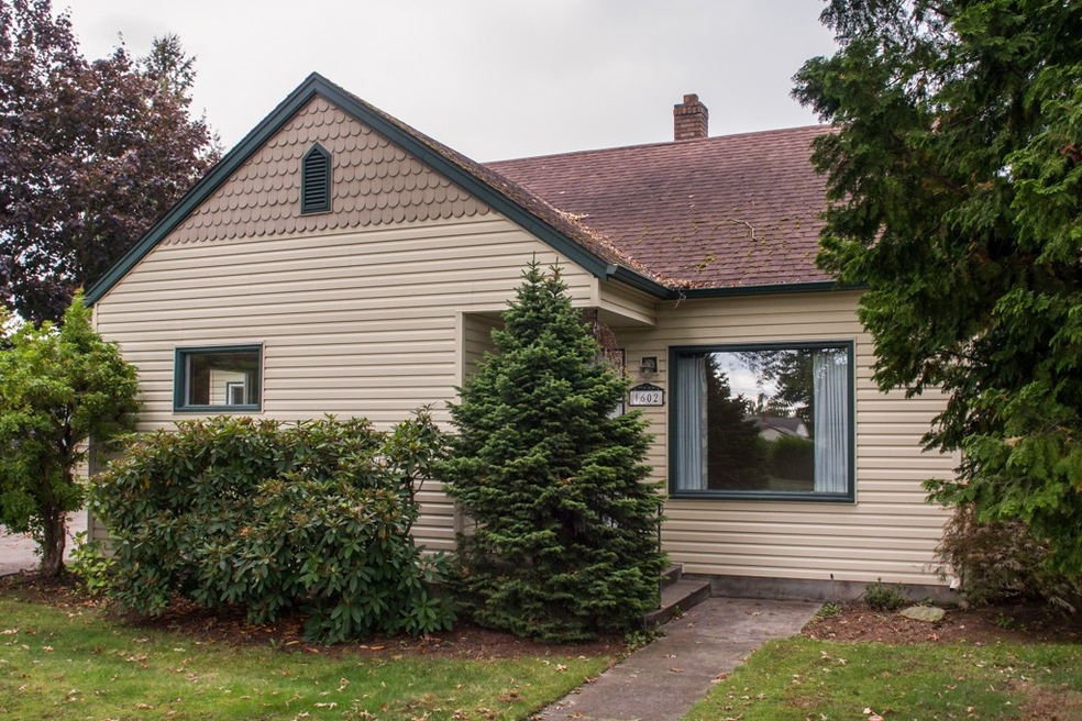 1602 Front St, Lynden, WA 98264 - photo 1