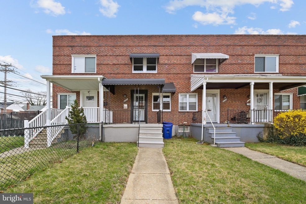 4103 Crest Heights Rd, Baltimore, MD 21215 - photo 1