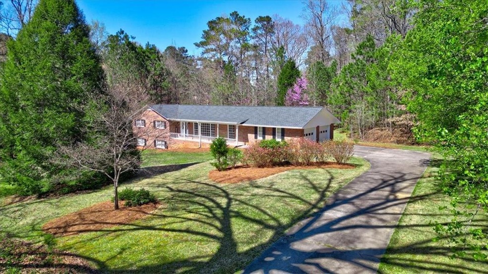 745 Pine Grove Rd, Roswell, GA 30075 - photo 1