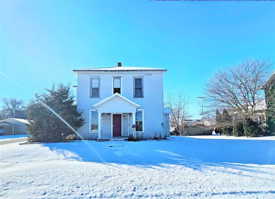 129 E Washington St, Dunkirk, IN 47336 - photo 1