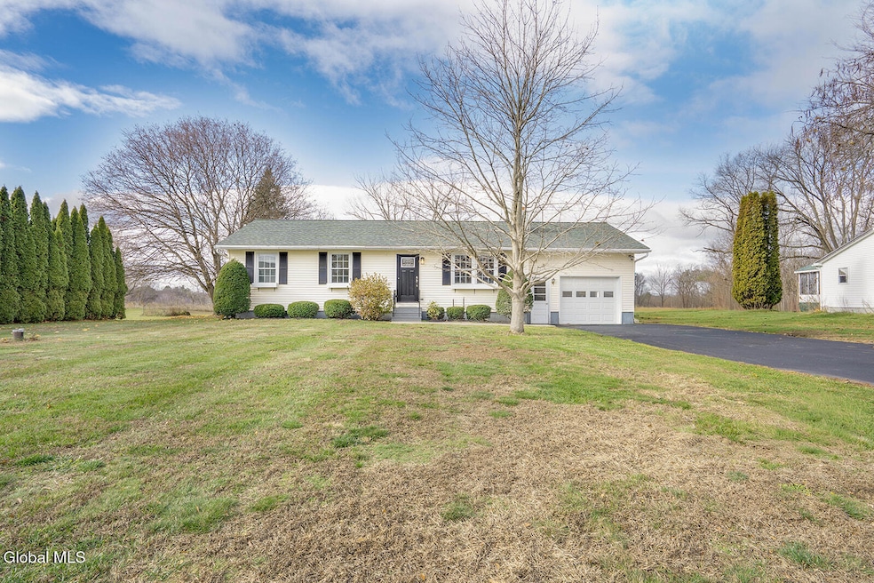 39 Galesville Rd, Greenwich, NY 12834 - photo 1