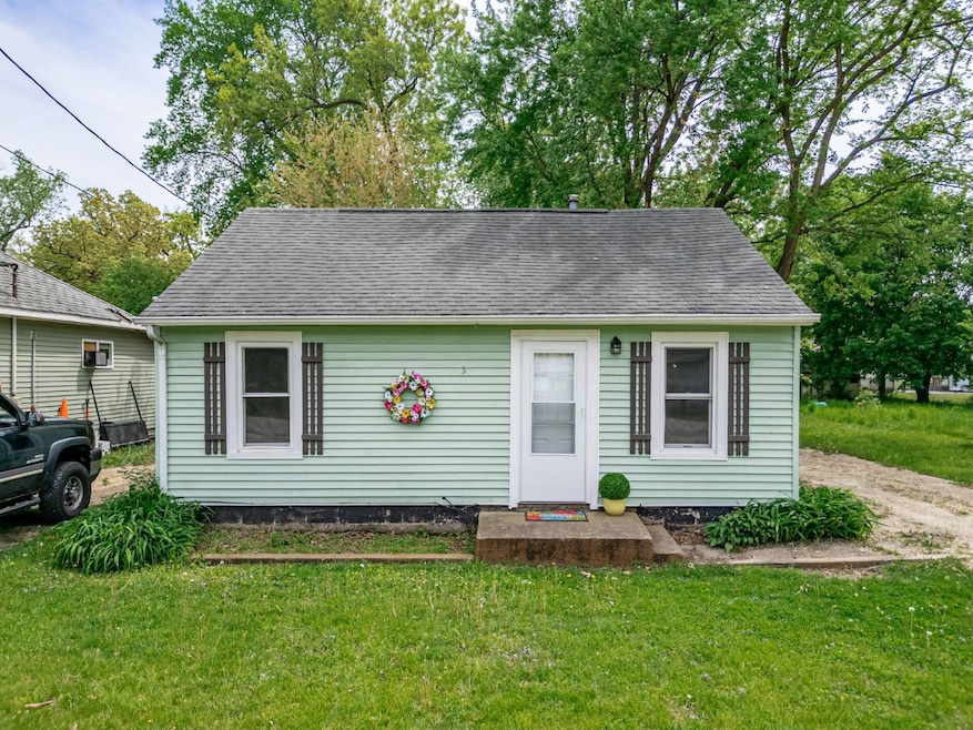 254 E South Avenue, Beloit, WI 53511