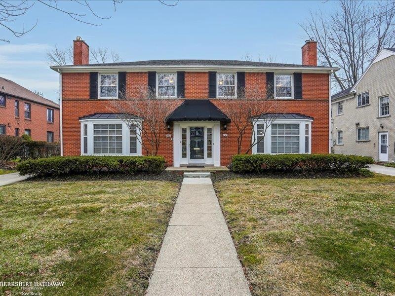 858 Trombley Rd unit 60, Grosse Pointe Park, MI 48230 - photo 1