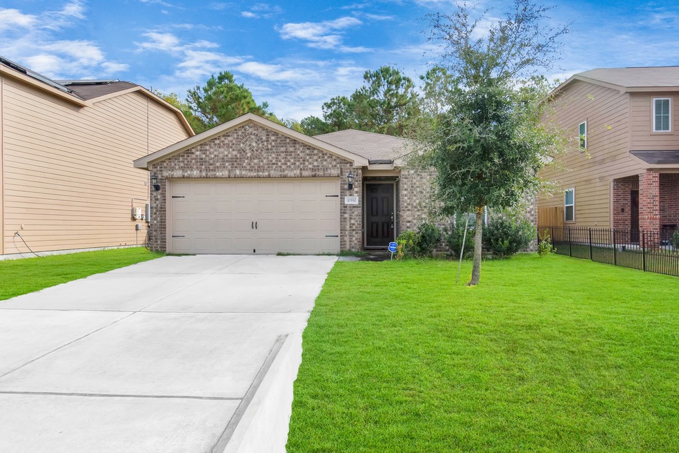 10550 Logger Pine Trail, Houston, TX 77088 - photo 1