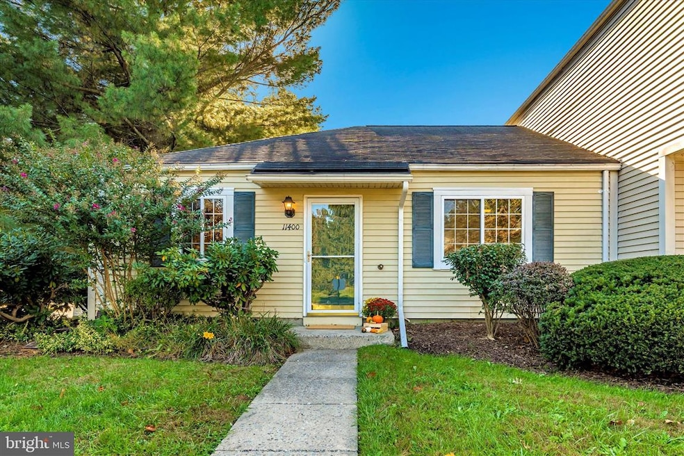 11400 Stoney Point Place, Germantown, MD 20876 - photo 1