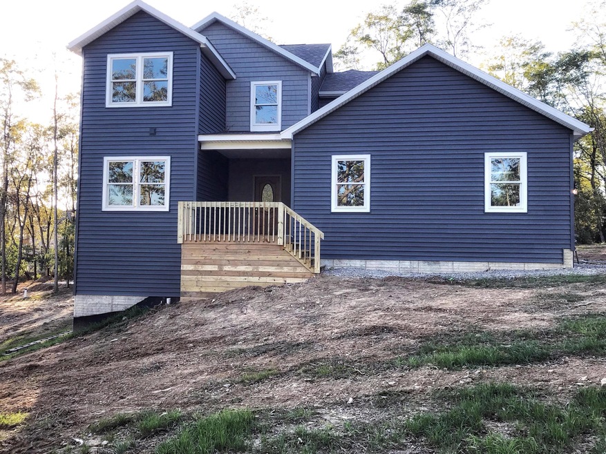 10702 Licking Trails Rd, Thornville, OH 43076 - photo 1