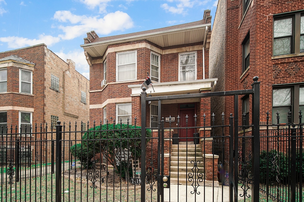 Pending $375,000 • Co-Listing Agent