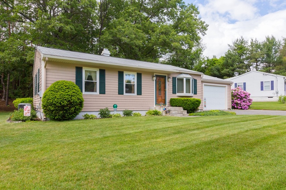 8 Russell Terrace, Newburyport, MA 01950 - photo 1