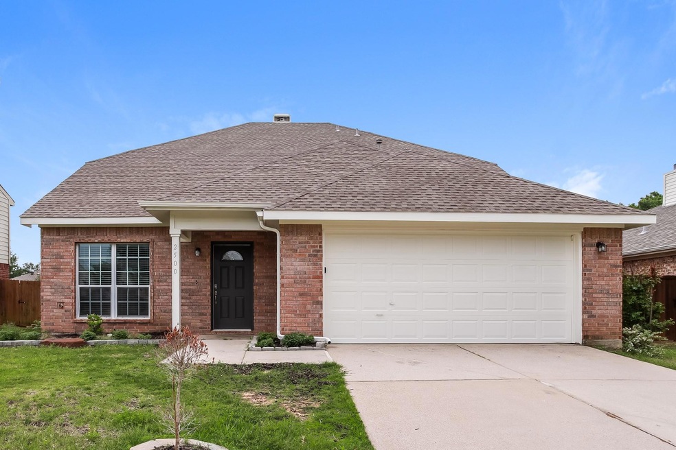 unlisted-address, Denton, TX 76210 - photo 1