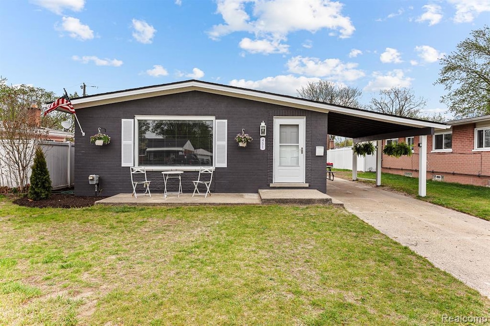 451 Darwin St, Westland, MI 48186 - photo 1