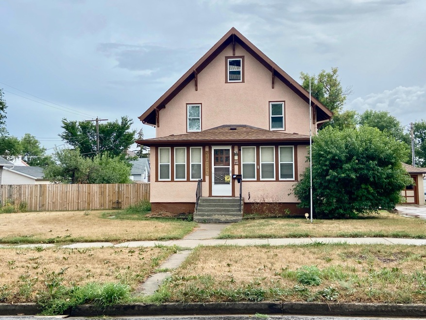 249 6th Street NW<|><|>