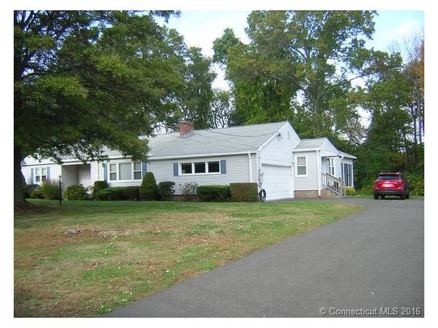 162 Cummings Dr, Orange, CT 06477 - photo 1