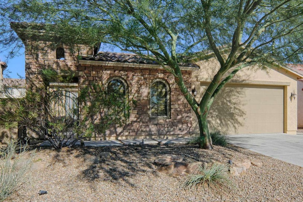 Stacked stone entry