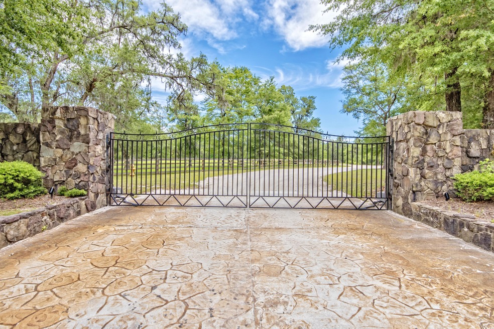 River Run entrance
