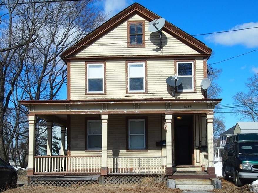 1045 Middlesex St unit B, Lowell, MA 01851 - photo 1