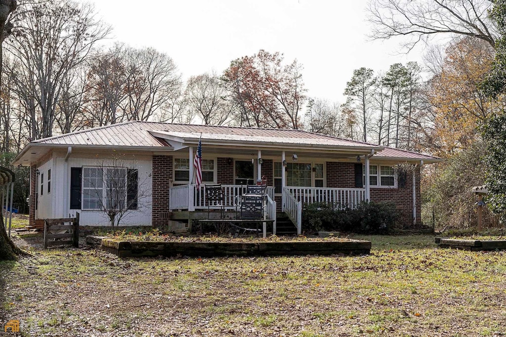 2111 Prospect Rd, Carnesville, GA 30521 - photo 1