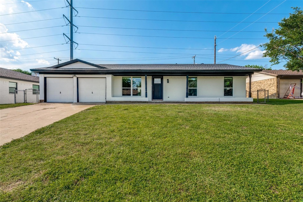 1101 Spring Brook Dr, Bedford, TX 76021 - photo 1