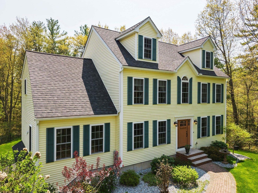 39 Whittier St, Newton, NH 03858 - photo 1