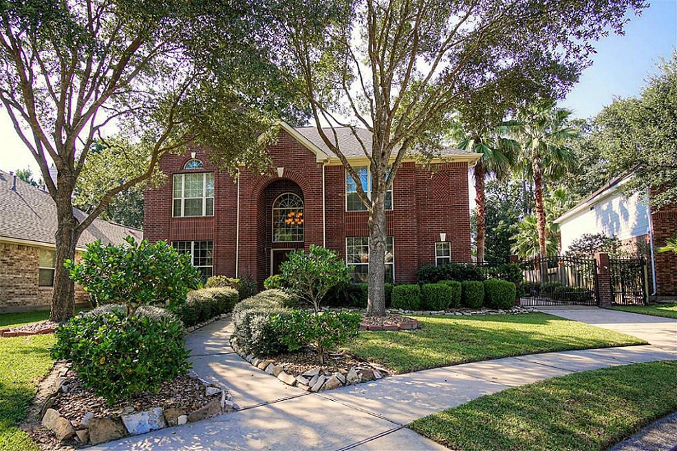 22967 Ashmore Estates Ct, Conroe, TX 77385 - photo 1