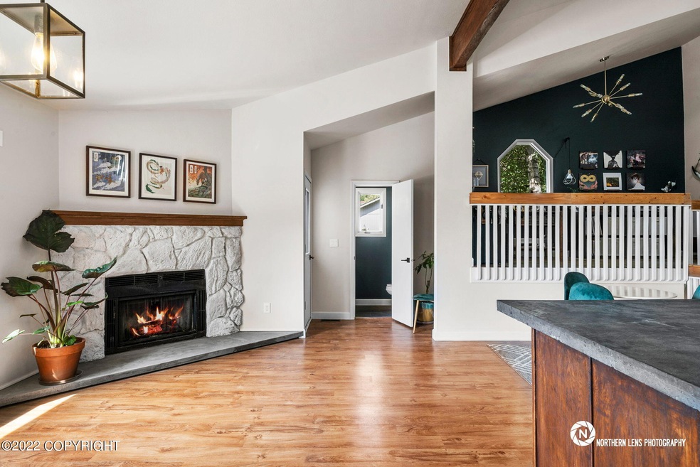 Living_Area_Main_1