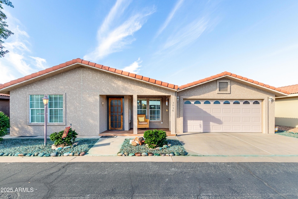 3301 S Goldfield Rd unit 3036, Apache Junction, AZ 85119 - photo 1