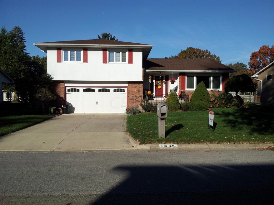 1439 Devonhurst Dr, Columbus, OH 43232 - photo 1