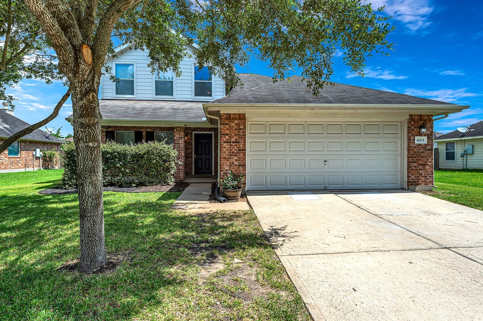 4203 Brazos Bend Dr, Pearland, TX 77584 - photo 1