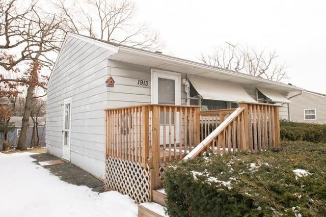 1913 Apache Rd, Waukegan, IL 60087 - photo 1