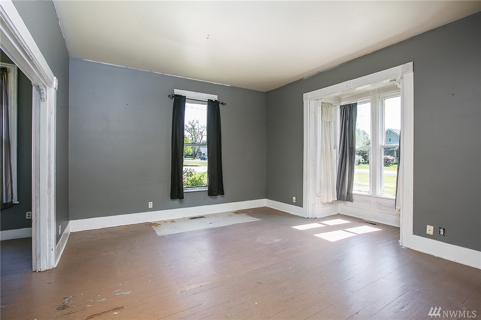 420 Varner St SE, Orting, WA 98360 - photo 1