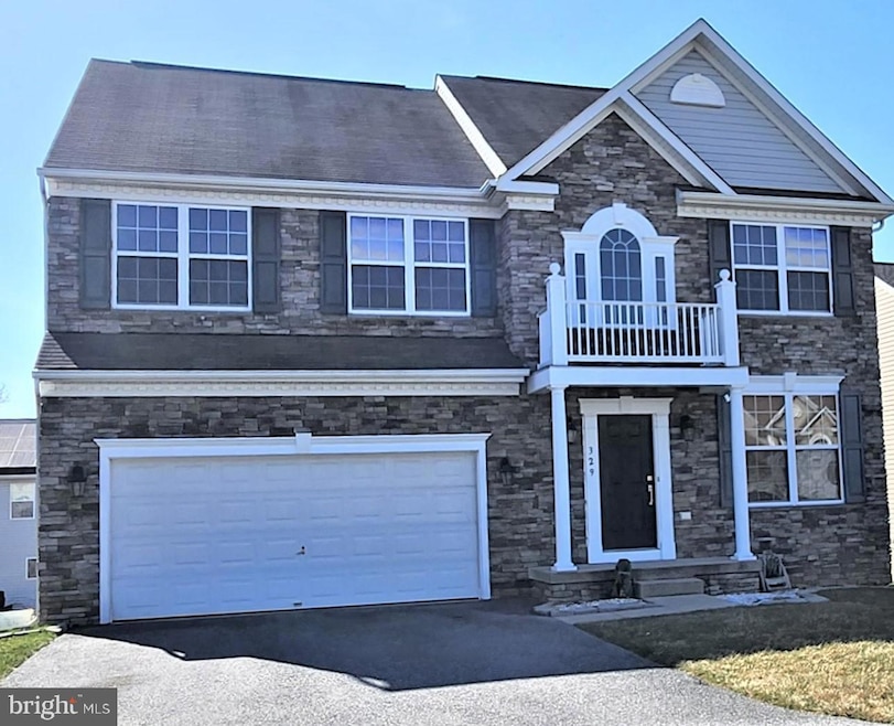 329 Brushwood Dr, Owings Mills, MD 21117 - photo 1