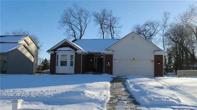 8033 Ivy Glen Park - CIMG6858.JPG