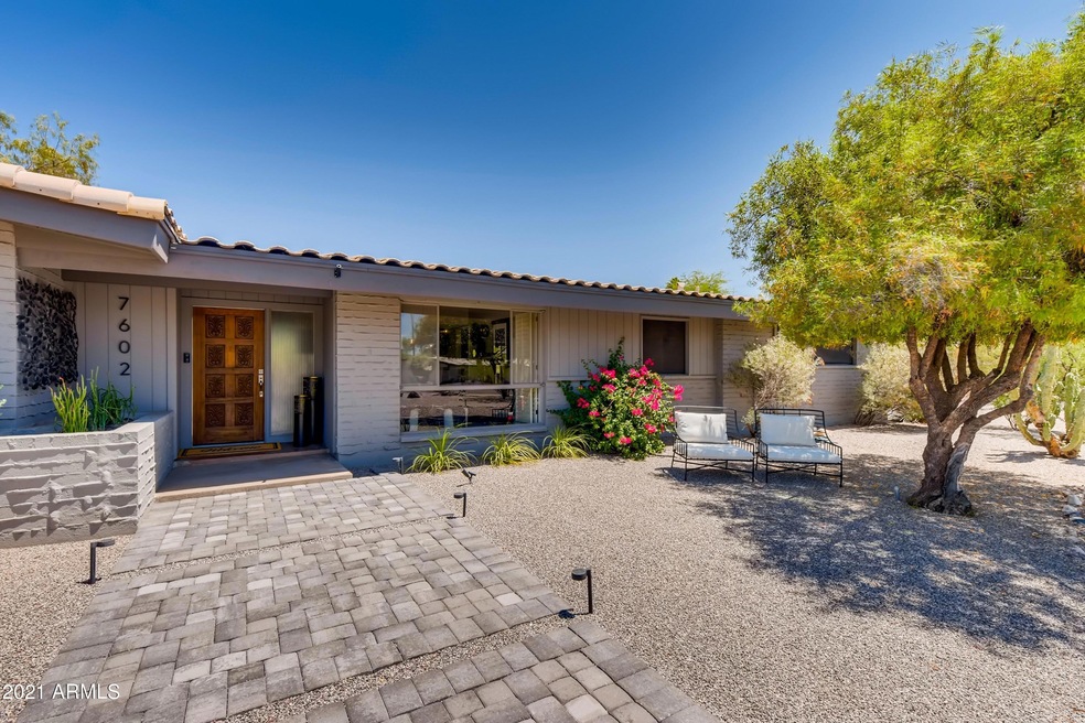 Exterior Front Entry