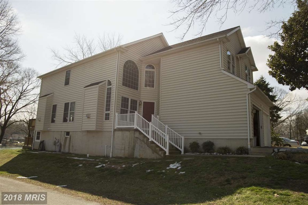 1219 Meadow View Rd, Pasadena, MD 21122 - photo 1