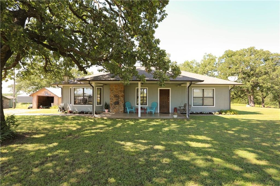 338418 E Highway 62, Meeker, OK 74855 - photo 1