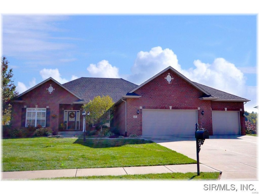 12 Westview Dr, Maryville, IL 62062 - photo 1