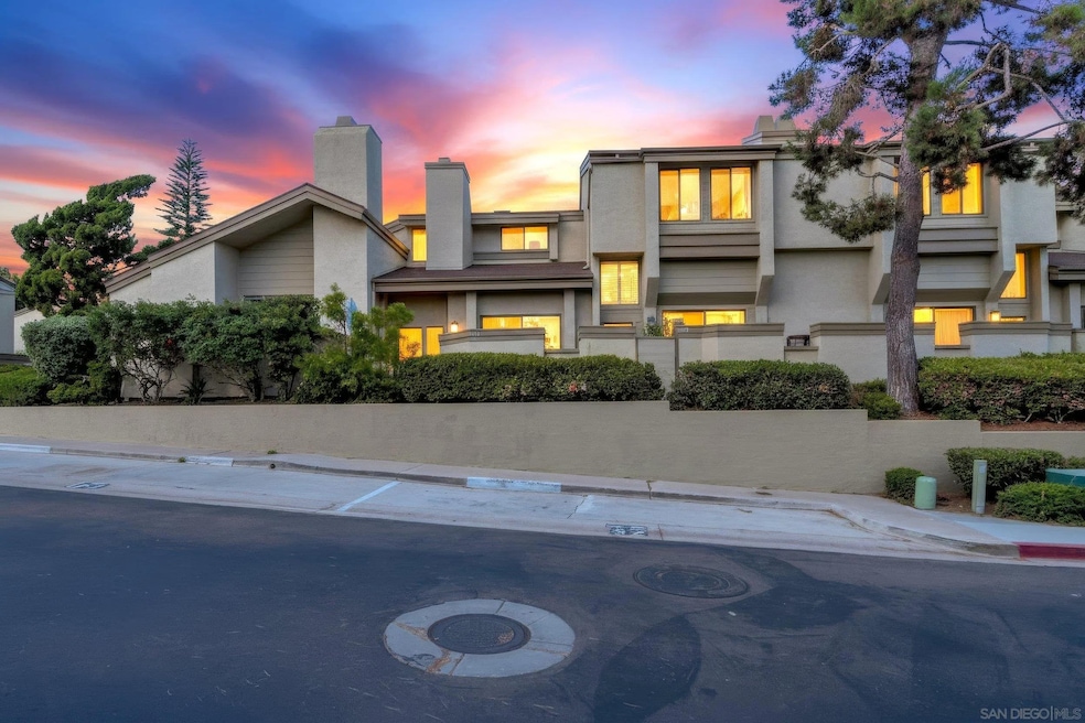 3324 Caminito Eastbluff unit 161, La Jolla, CA 92037 - photo 1