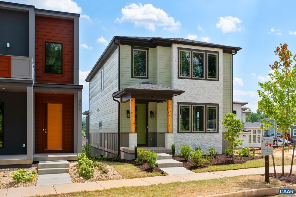 452 Nicholson St, Charlottesville, VA 22901 - photo 1