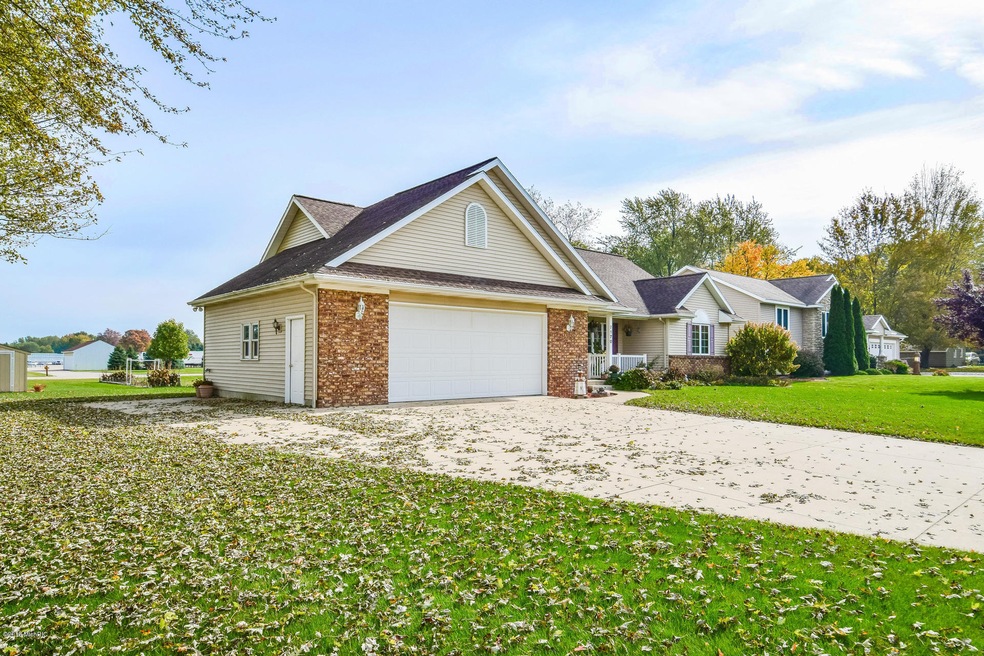 7170 Kelly Lee Dr SW, Byron Center, MI 49315 - photo 1