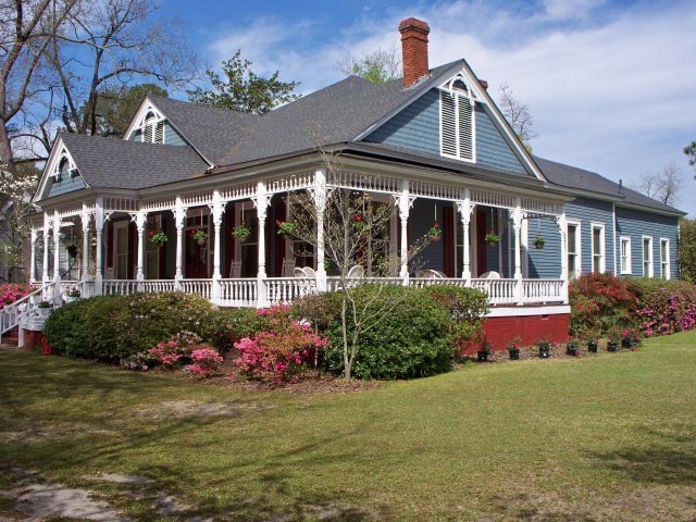 512 N Eufaula Ave, Eufaula, AL 36027 - photo 1