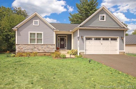 Front View of 1489 Mapleton Ave, Suffield